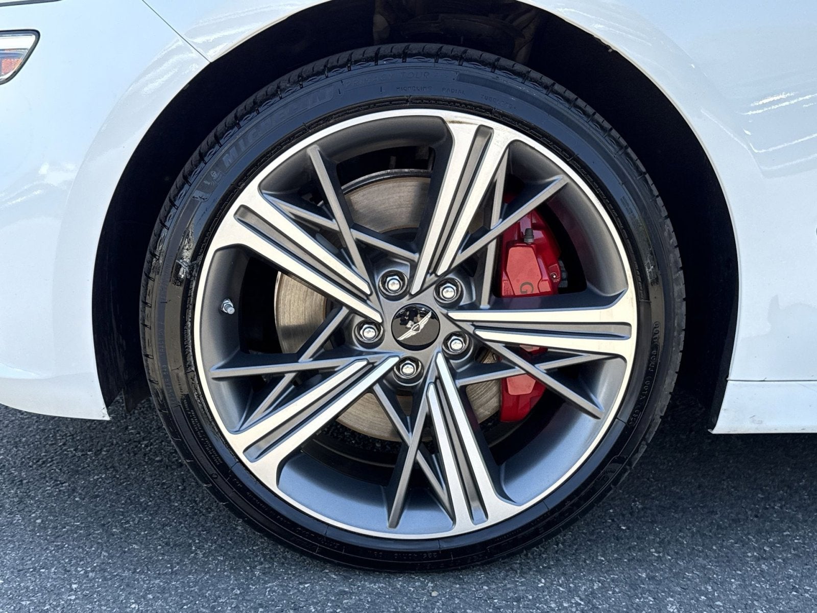 2025 Genesis G70 3.3T Sport Advanced