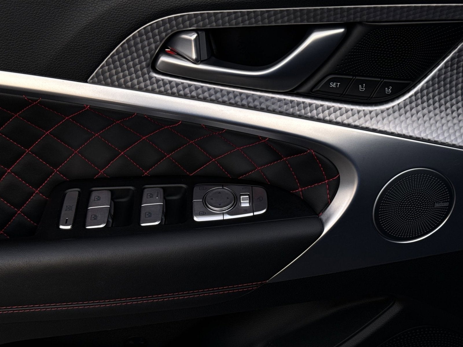 2023 Genesis G70 3.3T