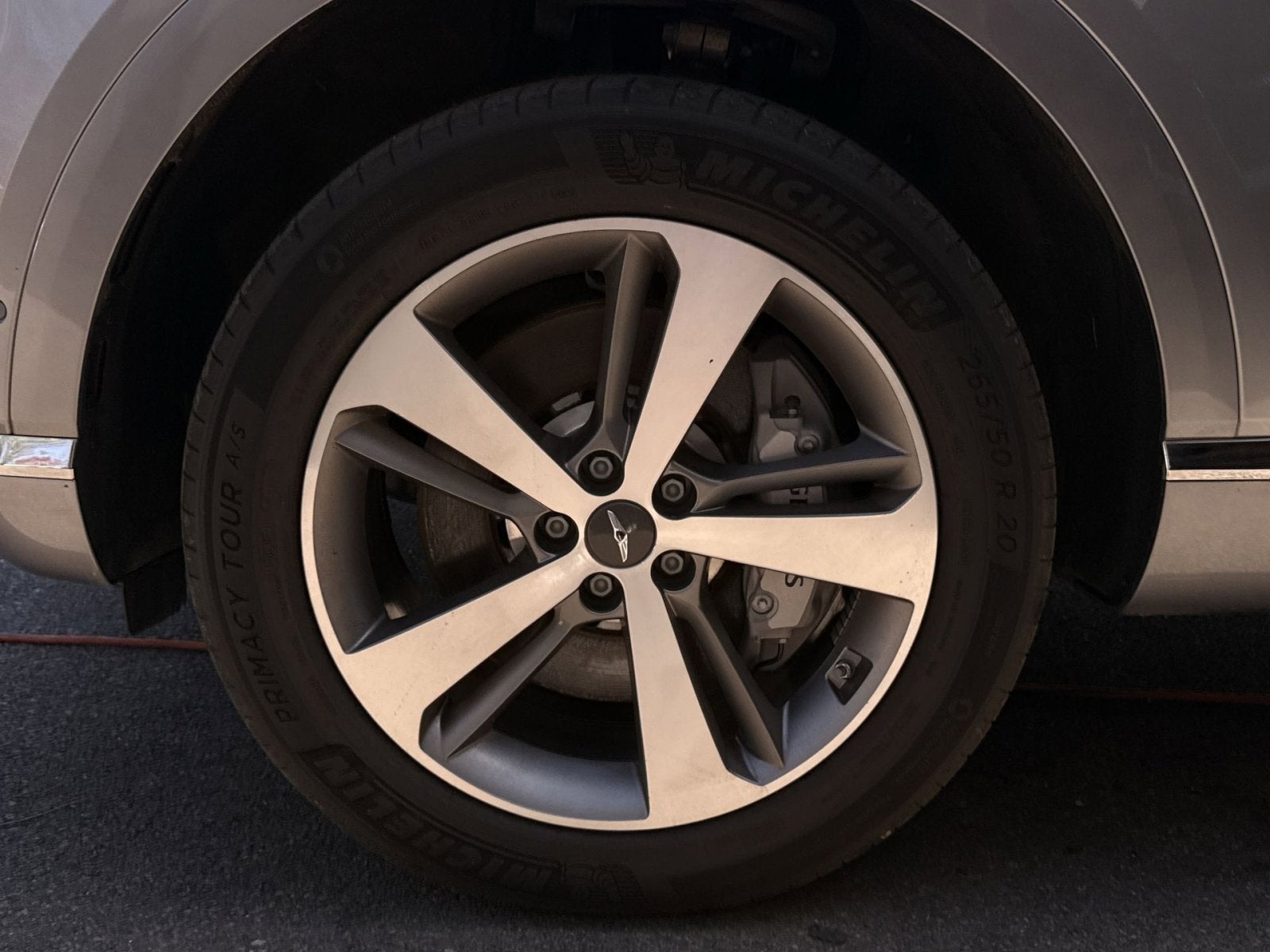 2024 Genesis GV80 2.5T