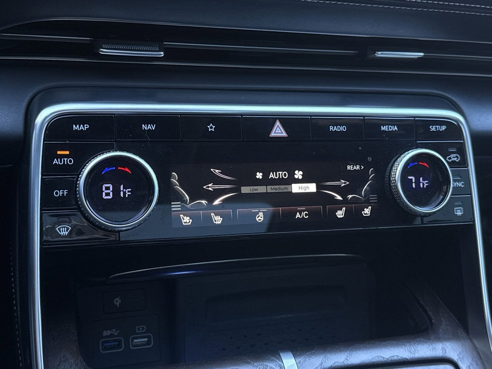 2023 Genesis GV80 2.5T