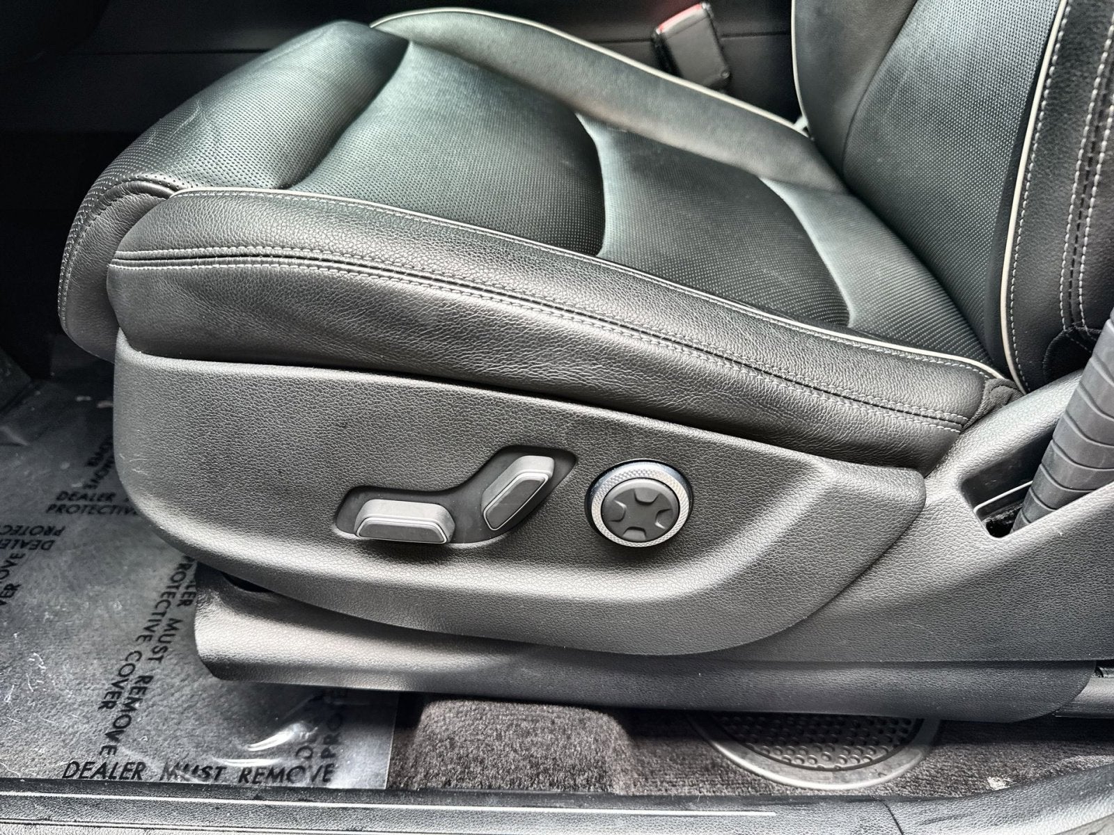 2022 Genesis GV70 2.5T