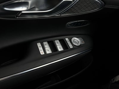 2022 Genesis GV70 2.5T