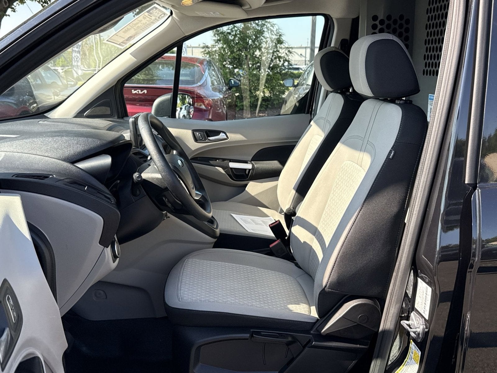 2022 Ford Transit Connect XLT