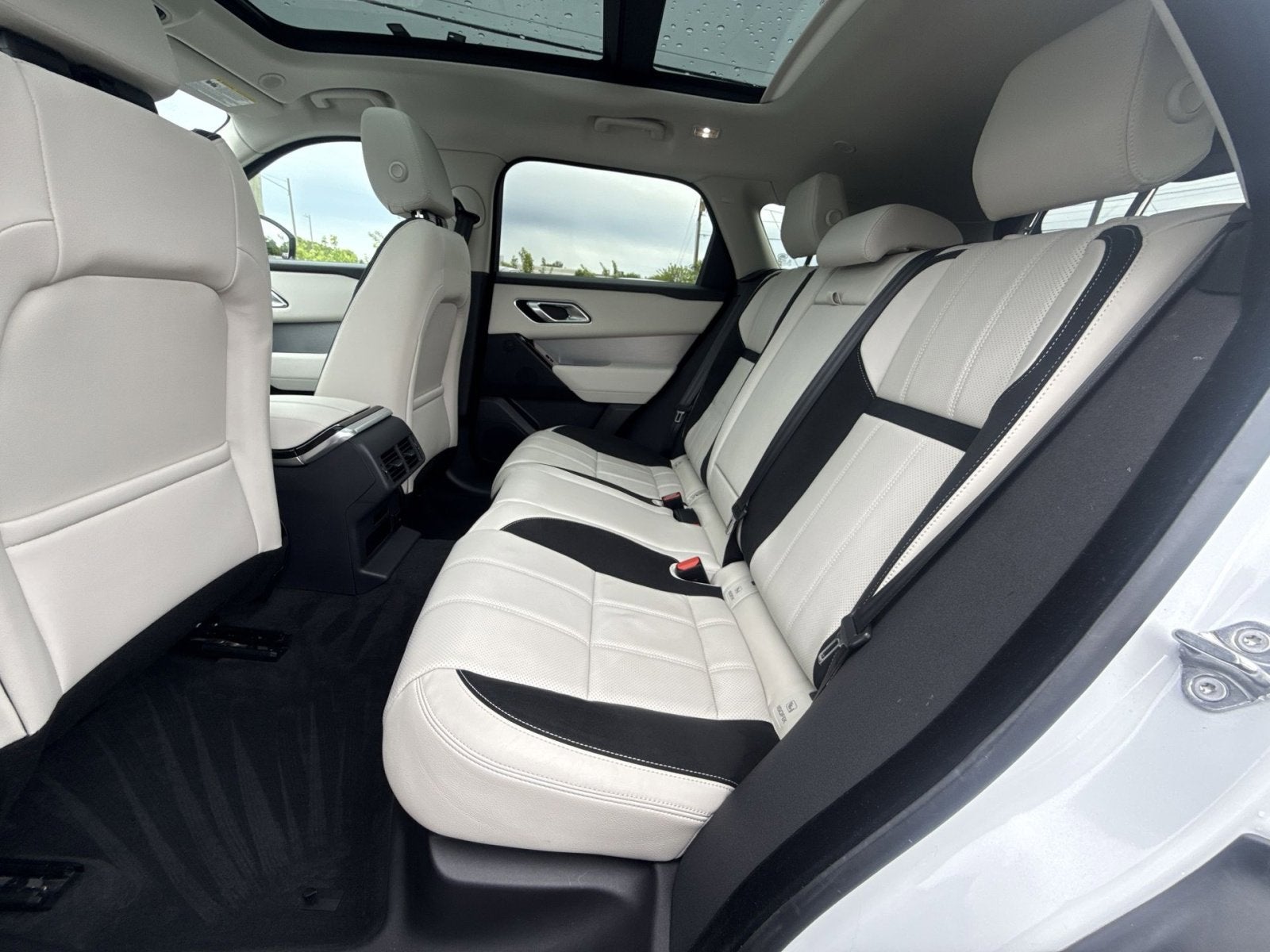 2023 Land Rover Range Rover Velar R-Dynamic S