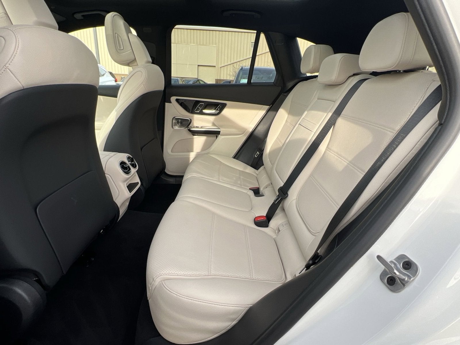 2024 Mercedes-Benz GLC GLC 300