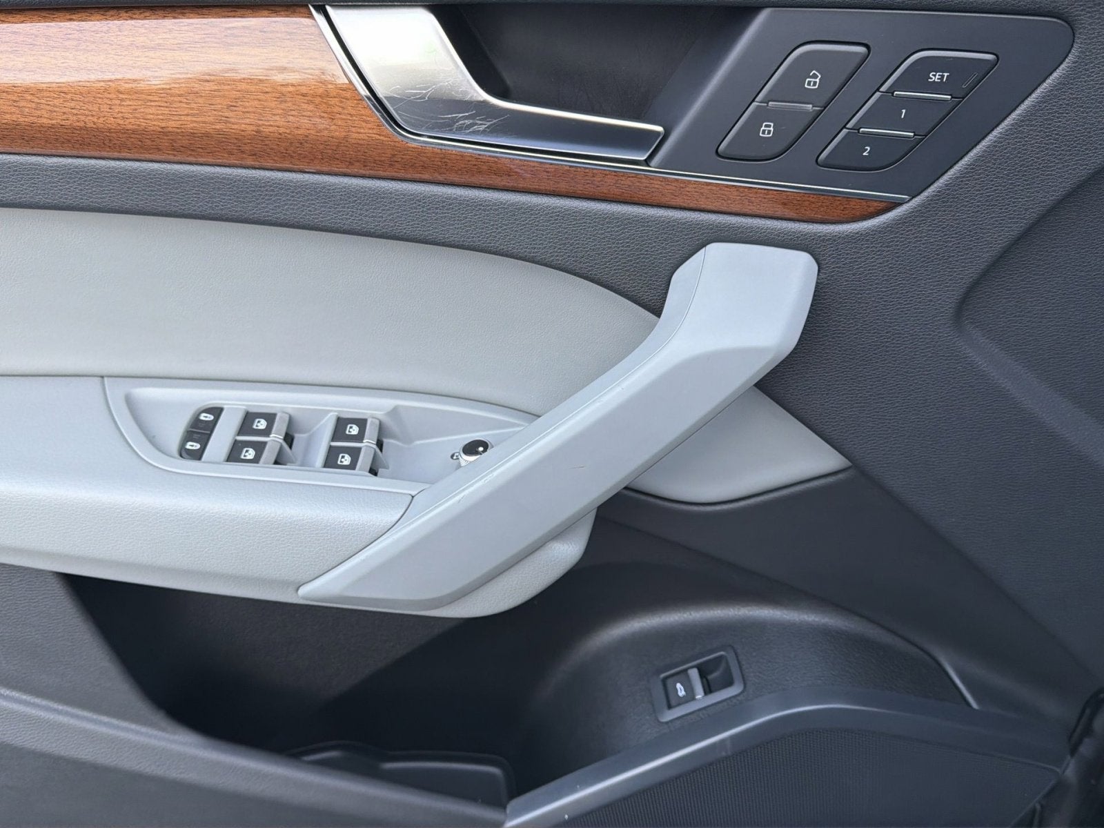 2022 Audi Q5 45 S line Premium