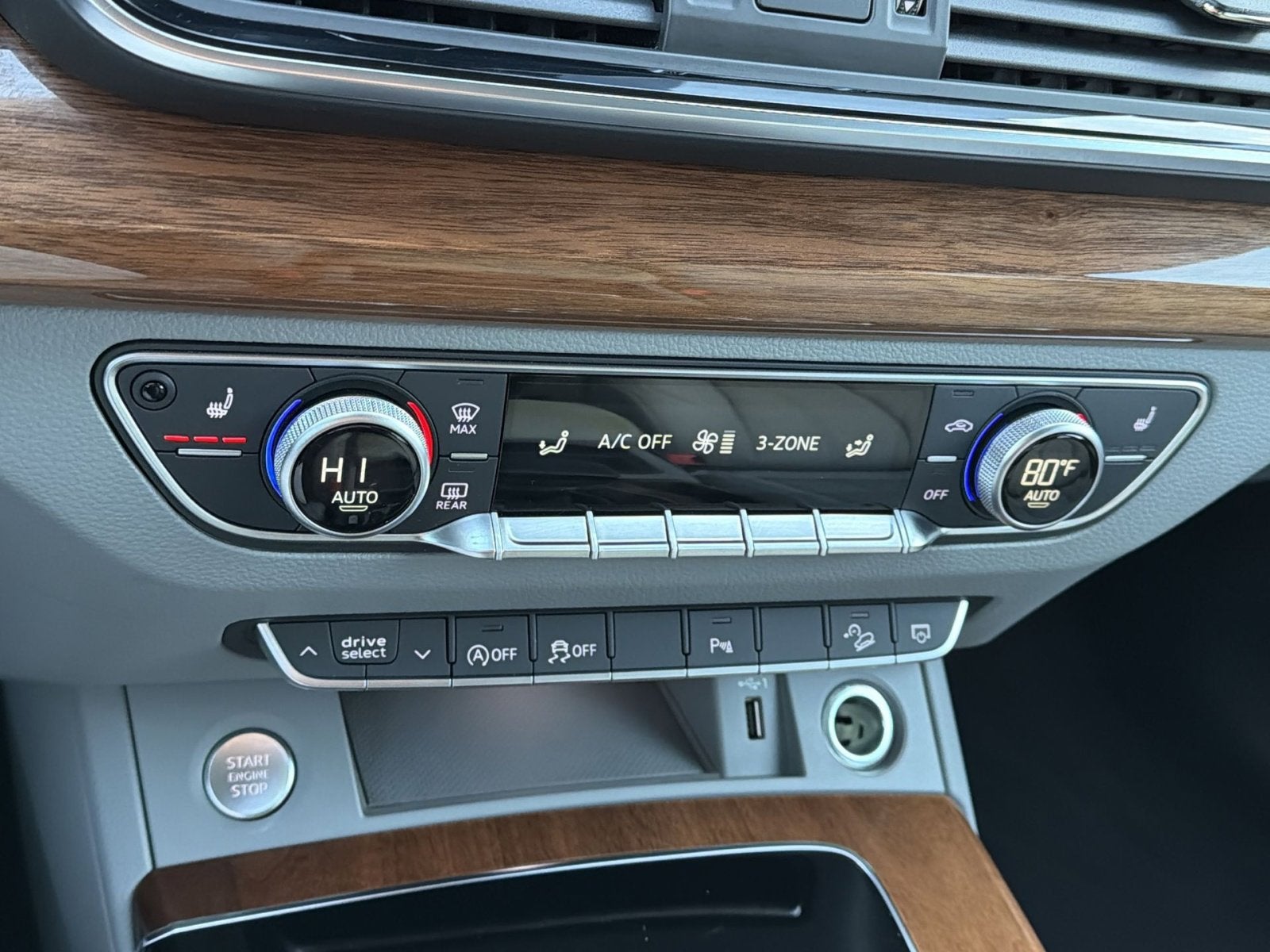 2022 Audi Q5 45 S line Premium