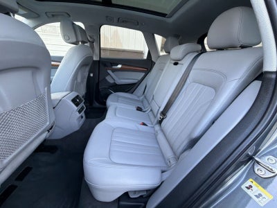2022 Audi Q5 45 S line Premium