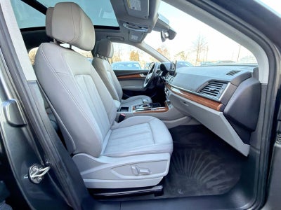 2022 Audi Q5 45 S line Premium