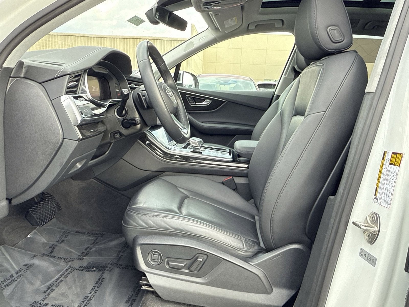 2023 Audi Q7 55 Premium Plus