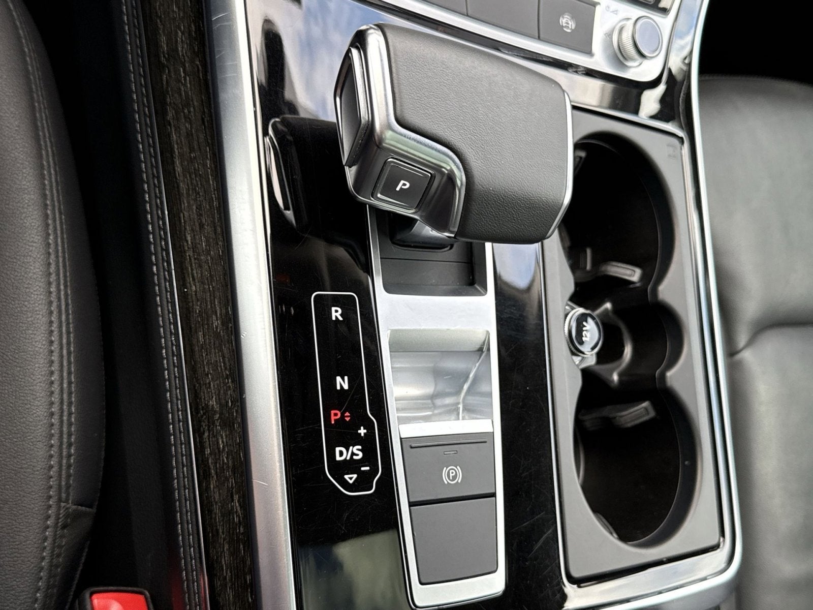 2023 Audi Q7 55 Premium Plus