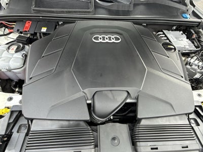 2023 Audi Q7 55 Premium Plus