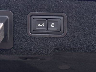 2022 Audi A8 L 55