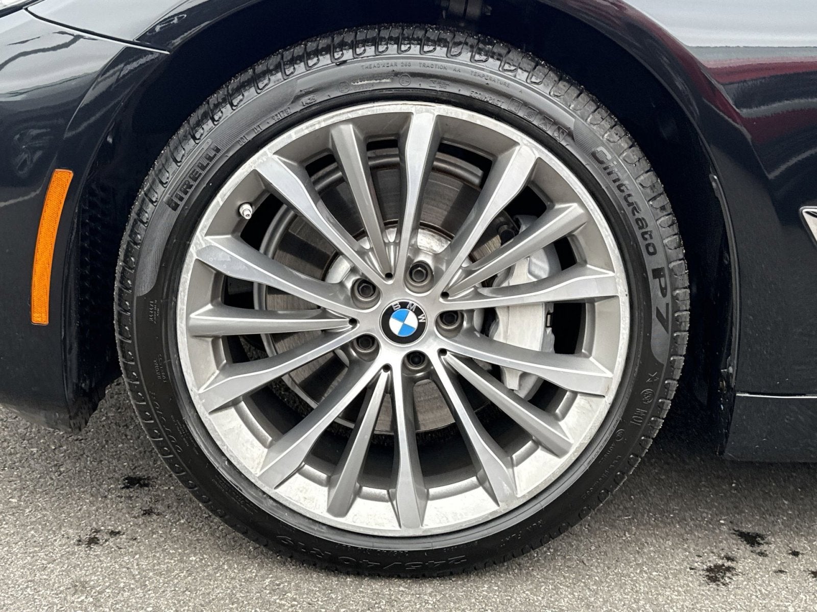2022 BMW 5 Series 530i