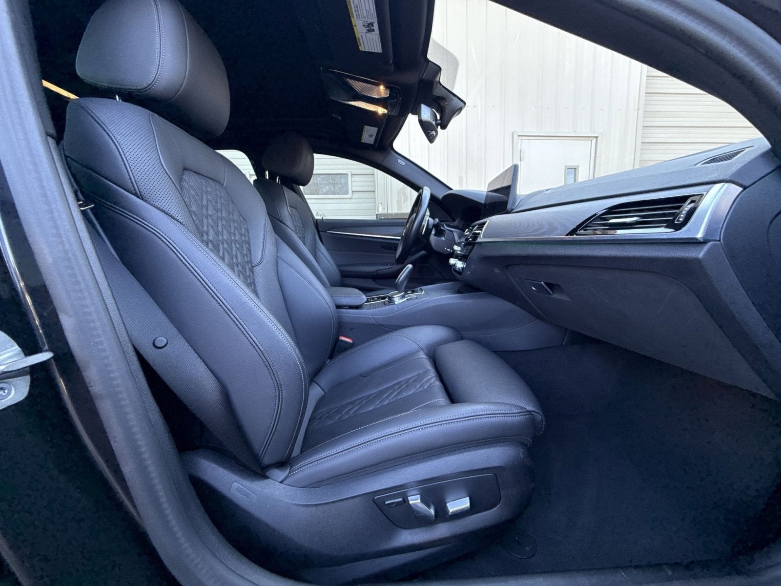 2023 BMW 5 Series 540i xDrive