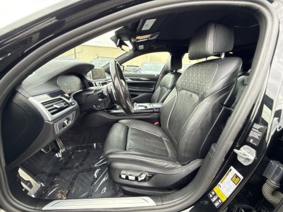 2022 BMW 7 Series 740i xDrive