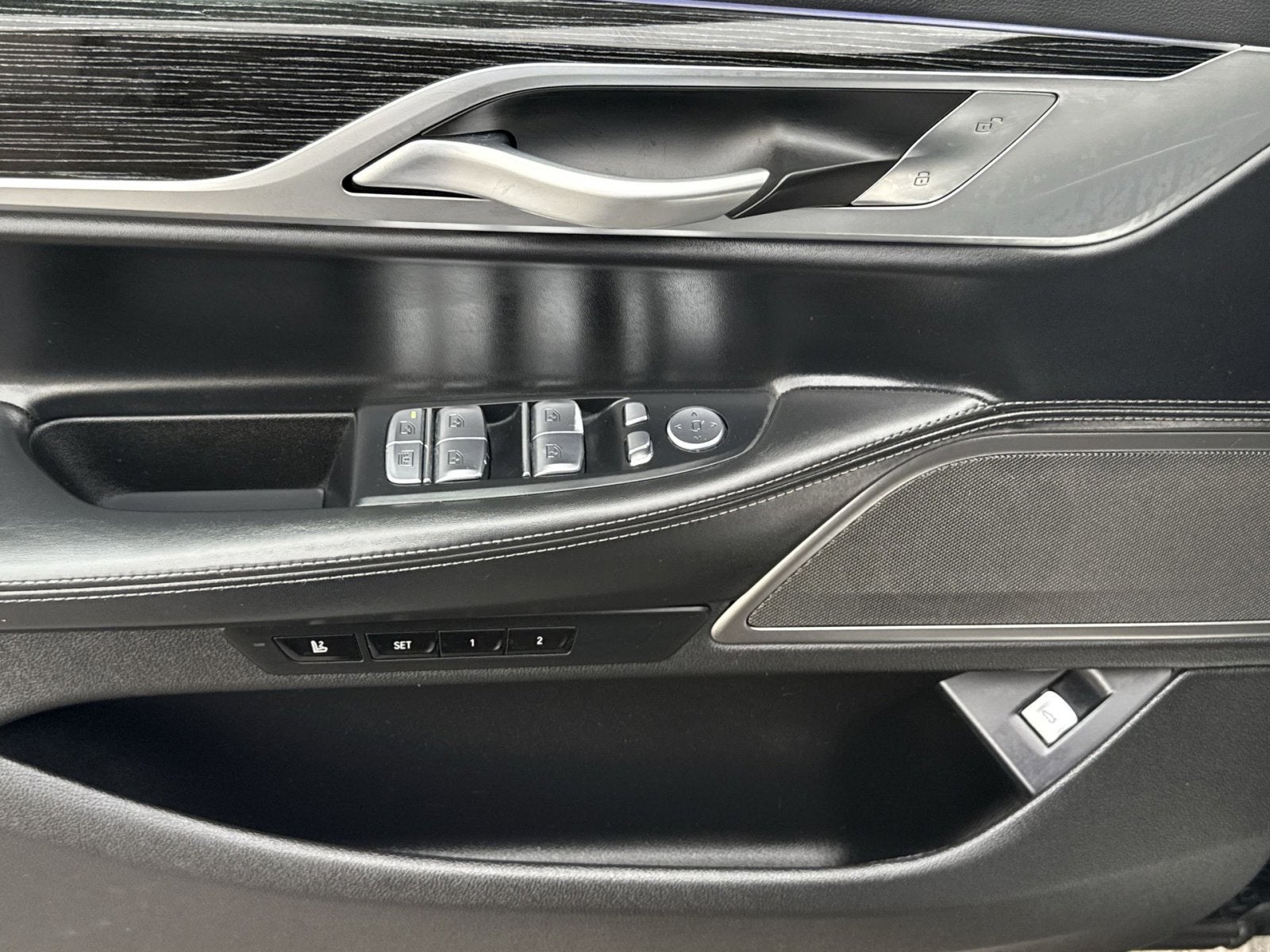 2022 BMW 7 Series 740i xDrive