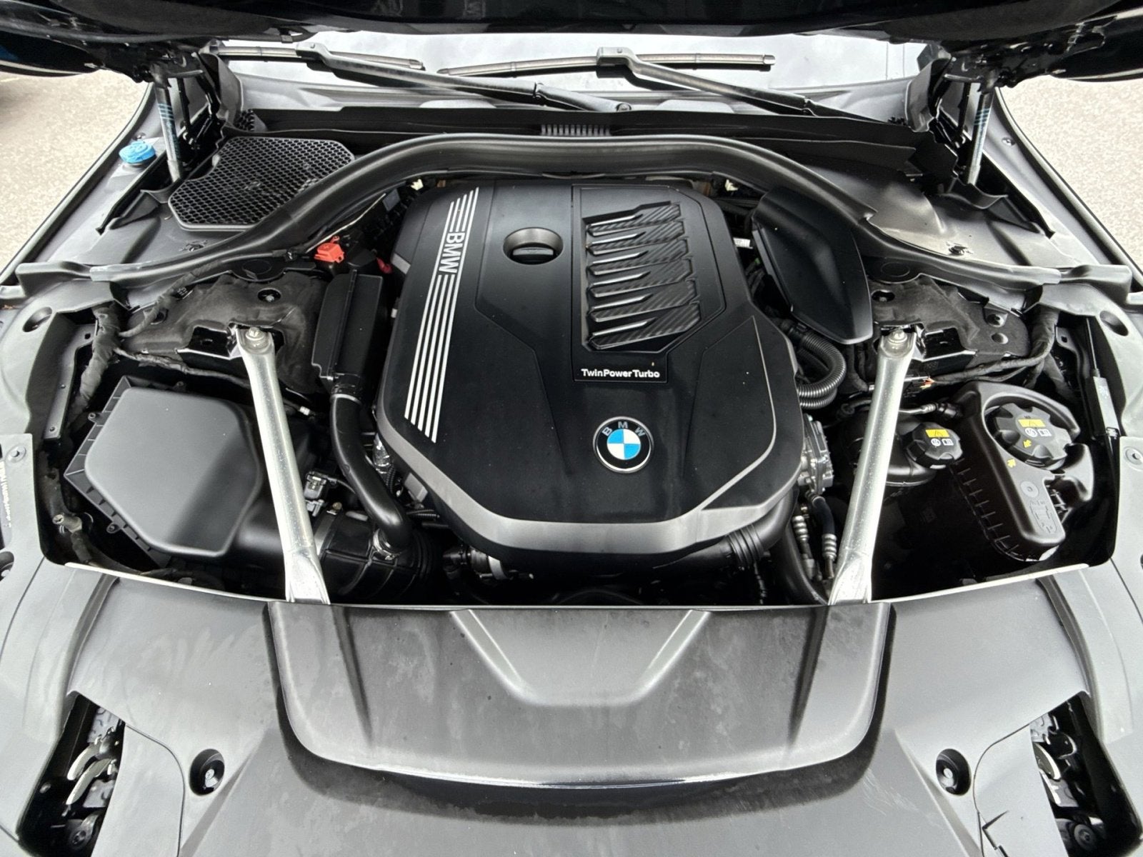 2022 BMW 7 Series 740i xDrive
