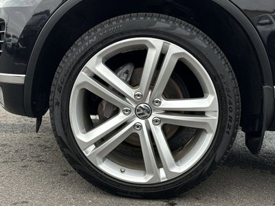 2017 Volkswagen Touareg V6 Executive