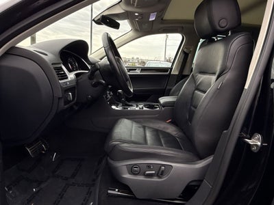 2017 Volkswagen Touareg V6 Executive