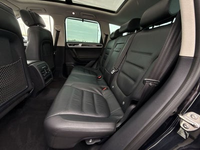 2017 Volkswagen Touareg V6 Executive