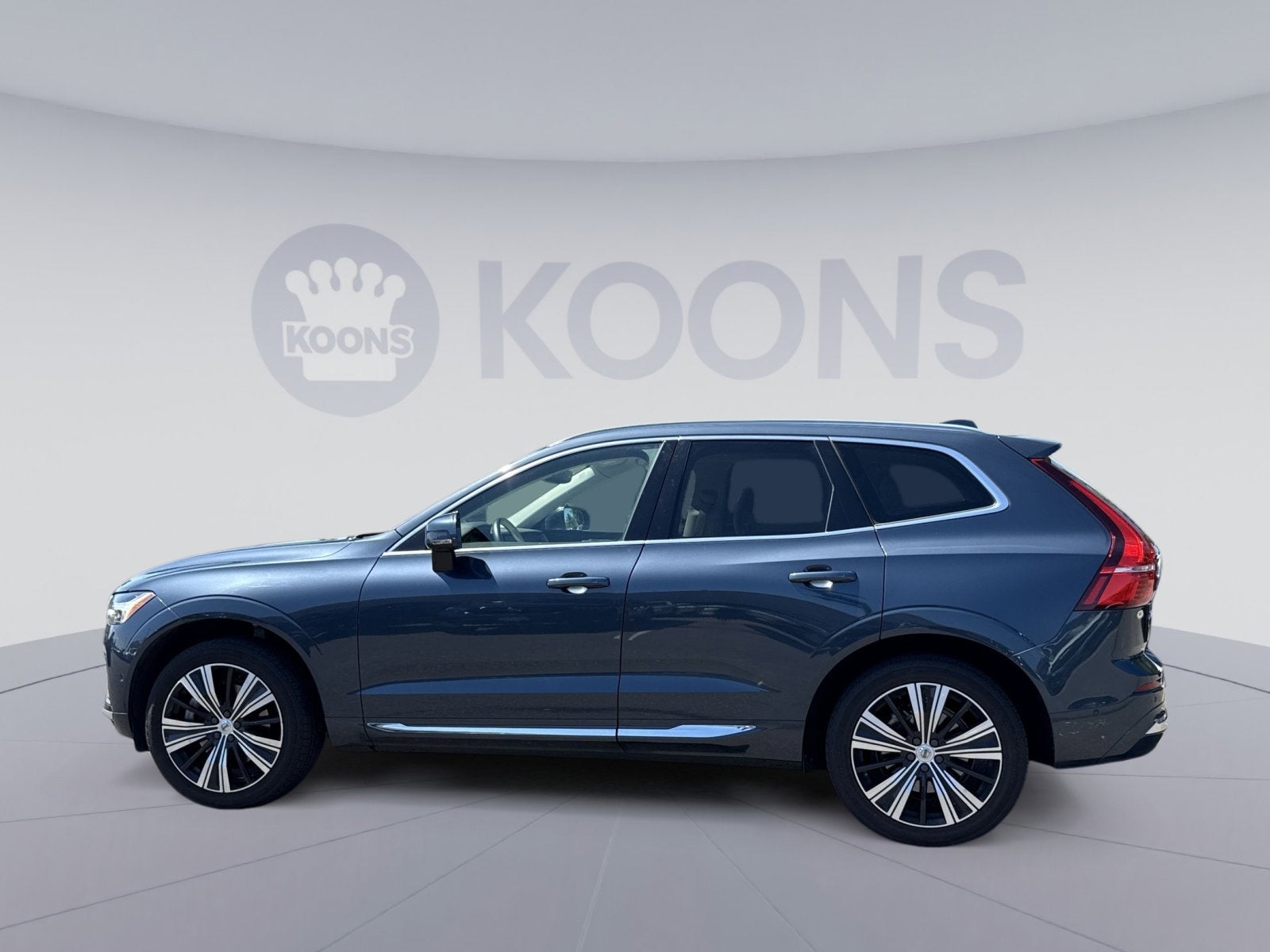 2022 Volvo XC60 B6 Inscription