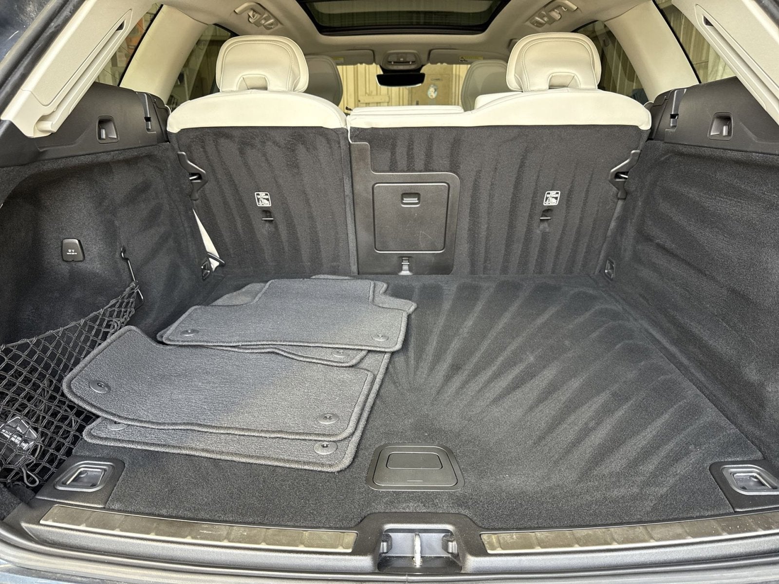 2022 Volvo XC60 B6 Inscription
