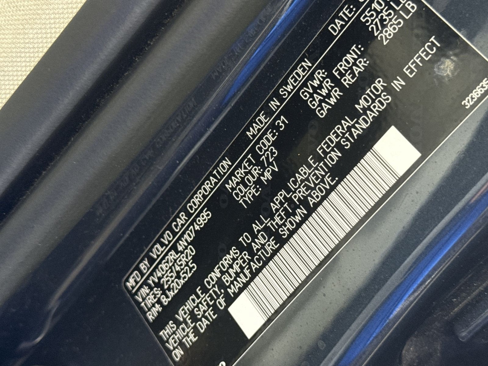 2022 Volvo XC60 B6 Inscription