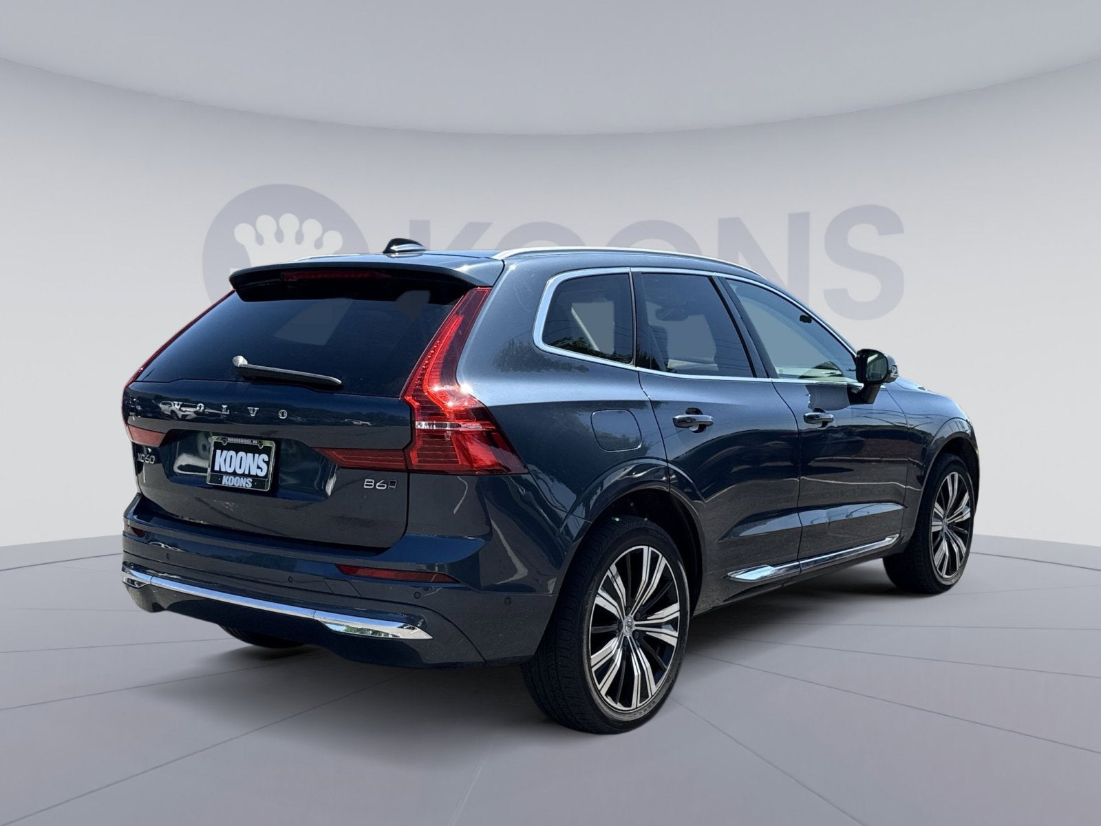 2022 Volvo XC60 B6 Inscription