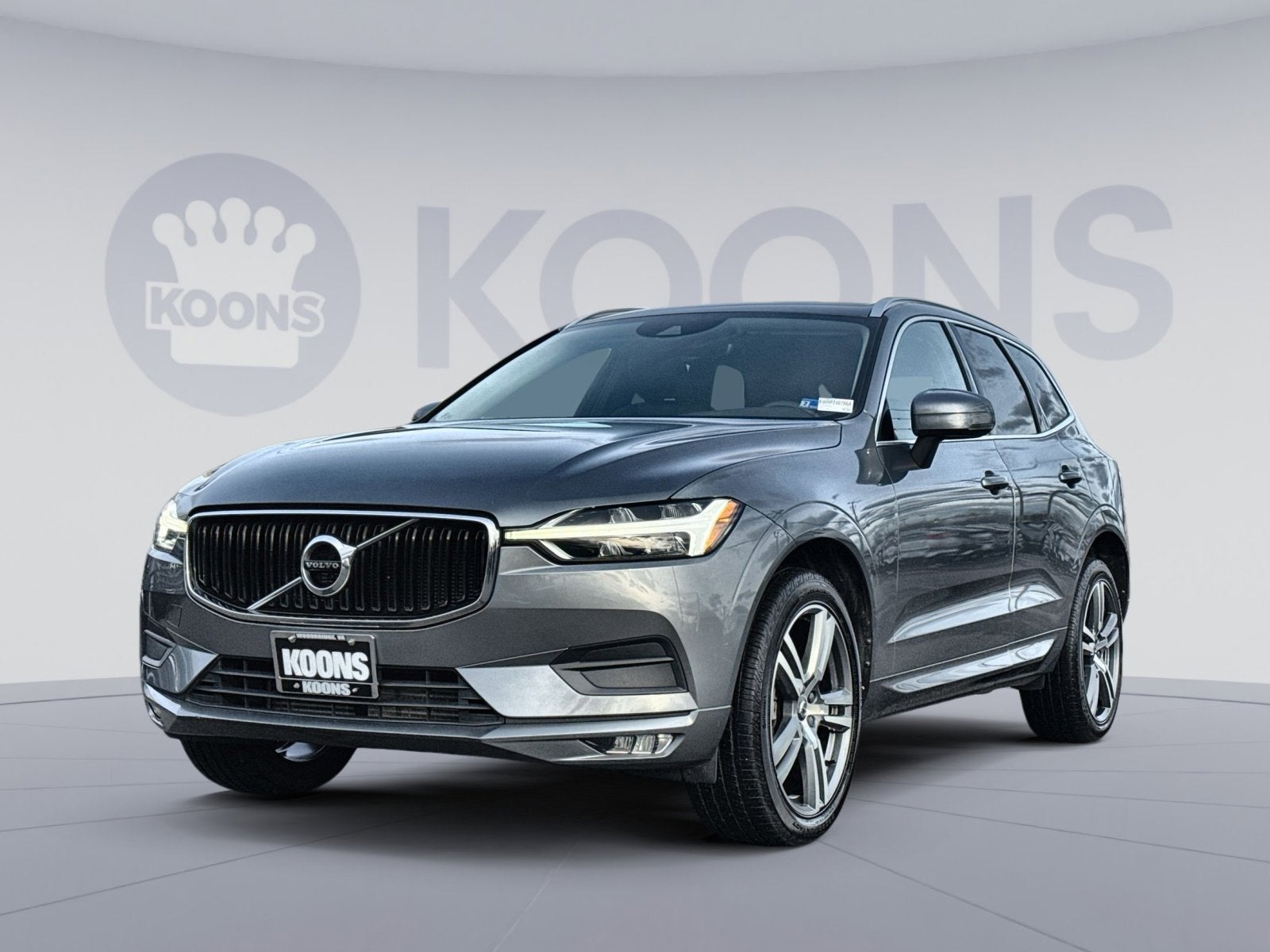 2021 Volvo XC60 T5 Momentum