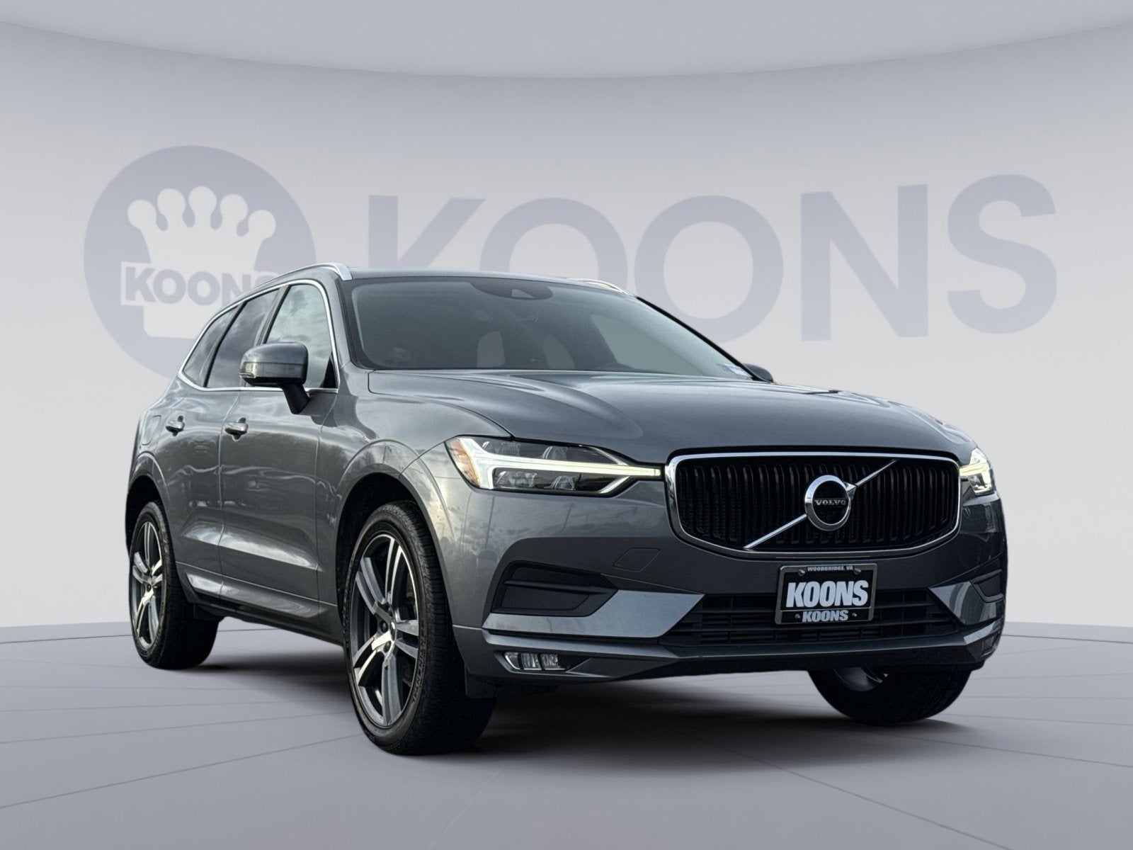 2021 Volvo XC60 T5 Momentum