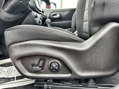 2020 Jeep Renegade Latitude w/Pano Roof