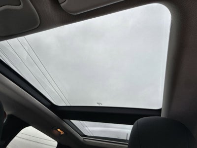 2020 Jeep Renegade Latitude w/Pano Roof