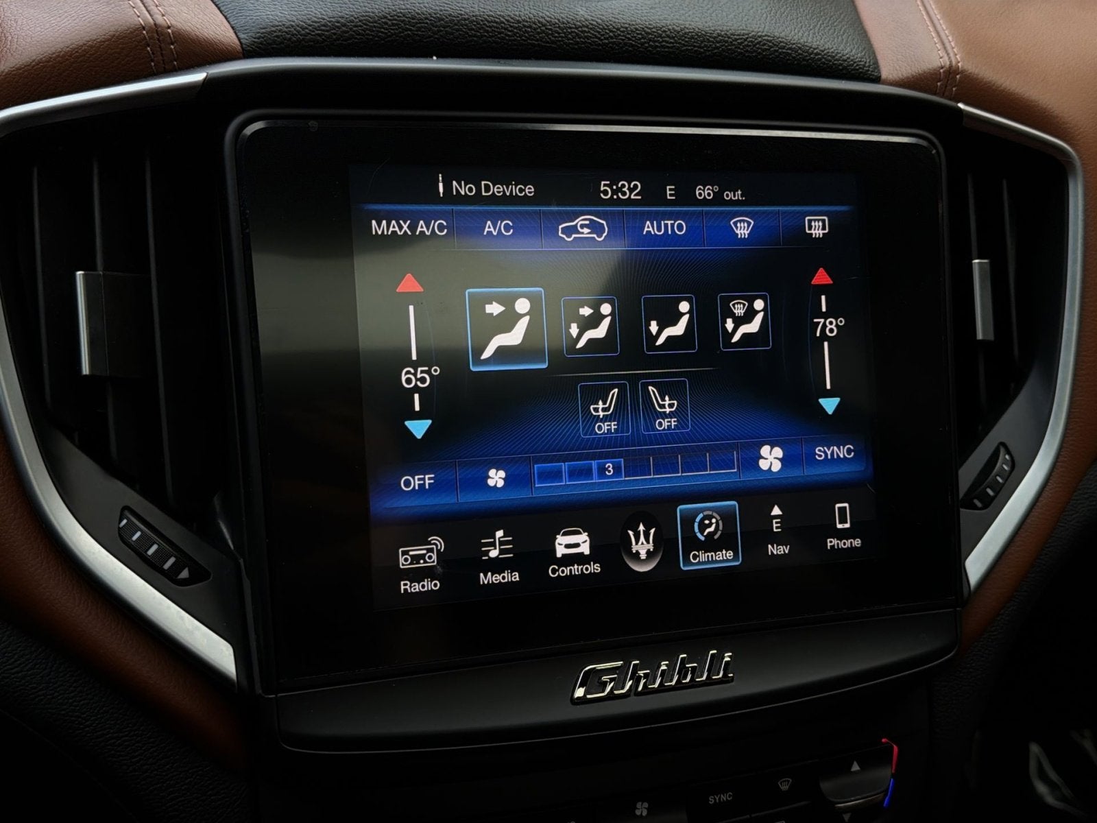 2018 Maserati Ghibli Base