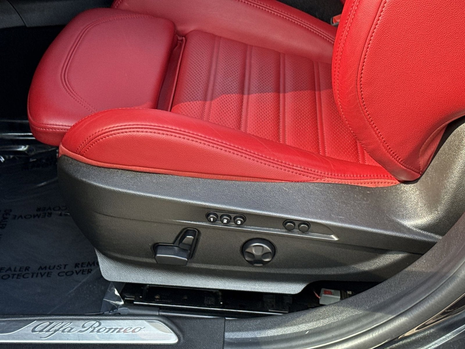 2024 Alfa Romeo Giulia Veloce