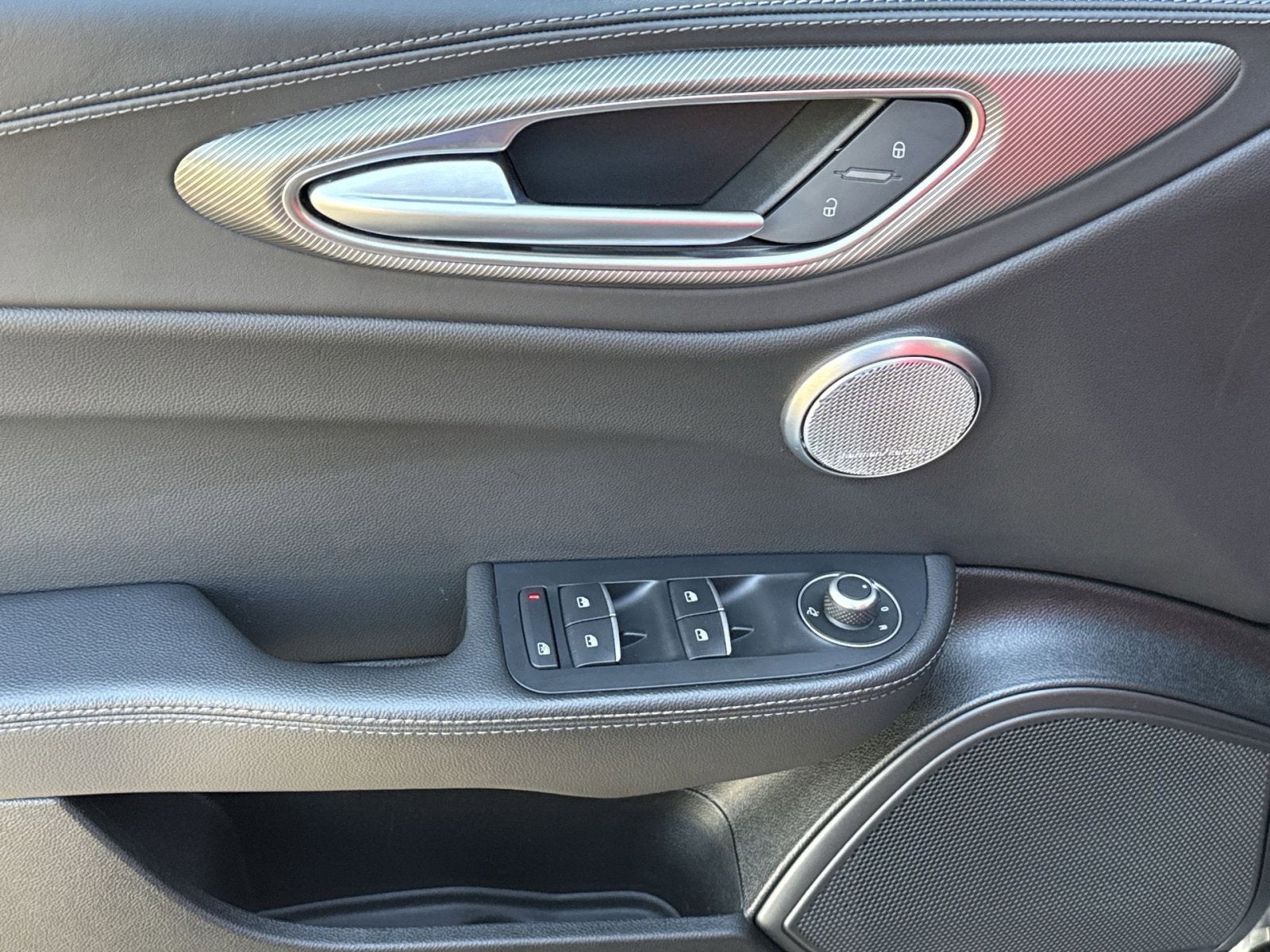 2024 Alfa Romeo Giulia Veloce