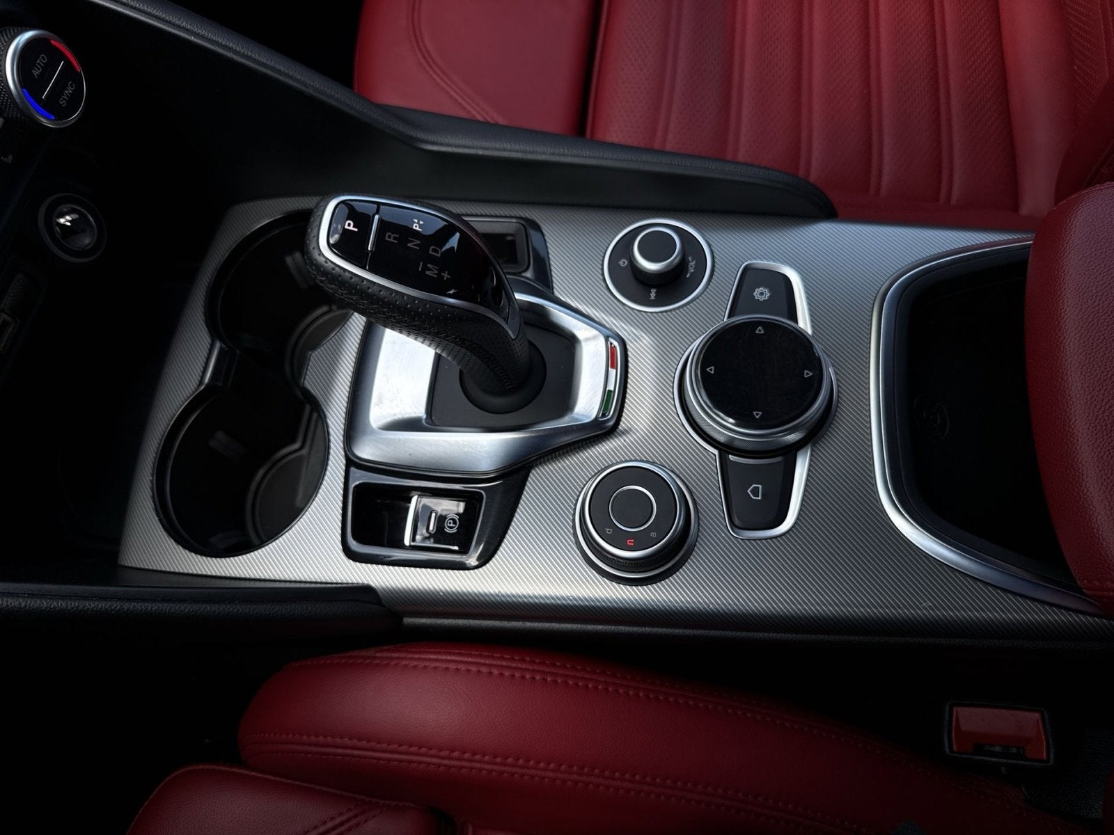 2024 Alfa Romeo Giulia Veloce