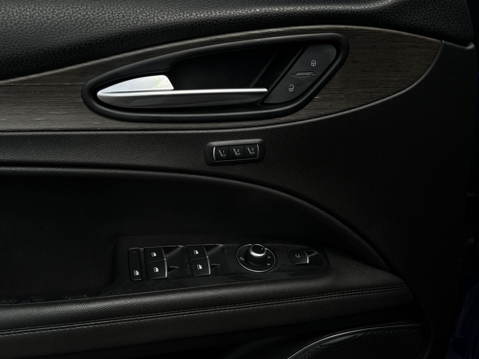 2023 Alfa Romeo Stelvio Ti
