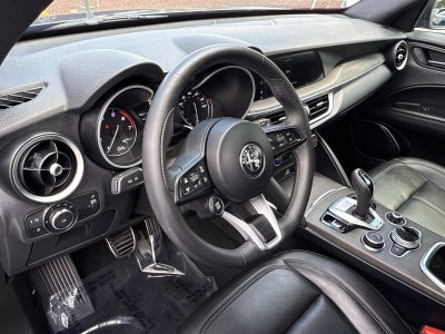 2023 Alfa Romeo Stelvio Ti