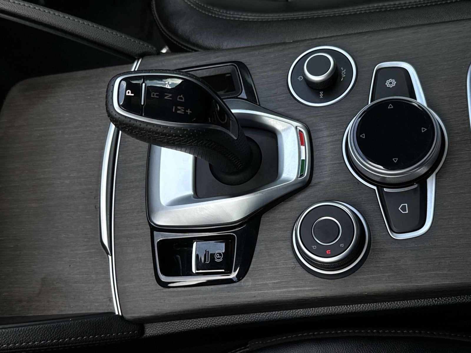 2023 Alfa Romeo Stelvio Ti