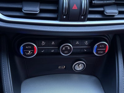 2022 Alfa Romeo Stelvio Veloce